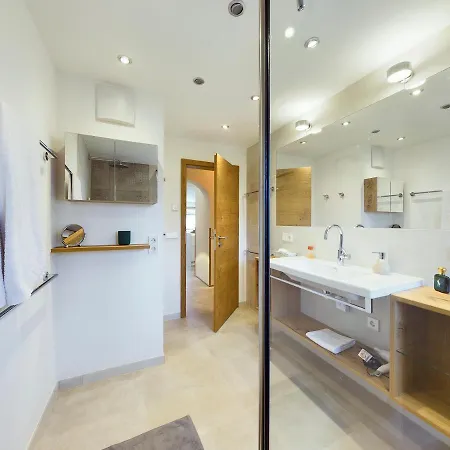 Wunderschoen Apartmán *